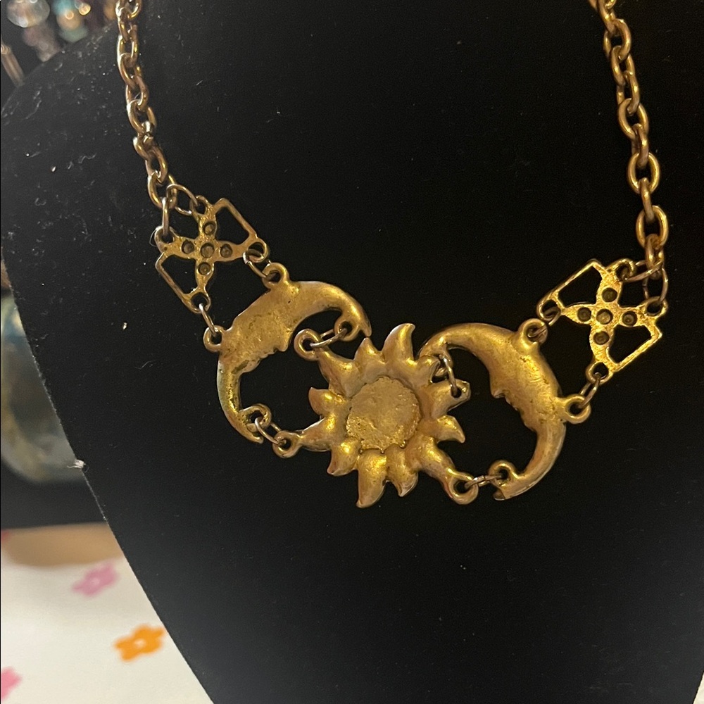 Vintage Silver Tone Sun and Moon Choker Necklace - Picture 3 of 3